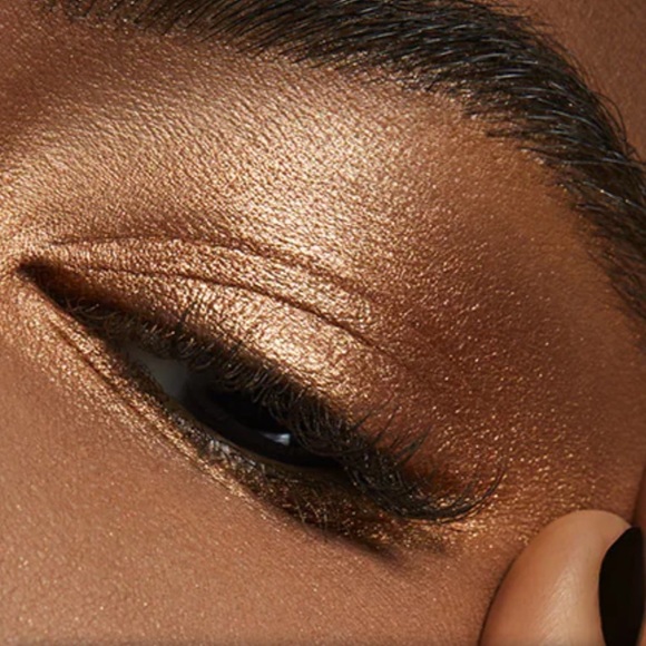 MAC Frost Eyeshadow AMBER LIGHTS - Picture 4 of 6